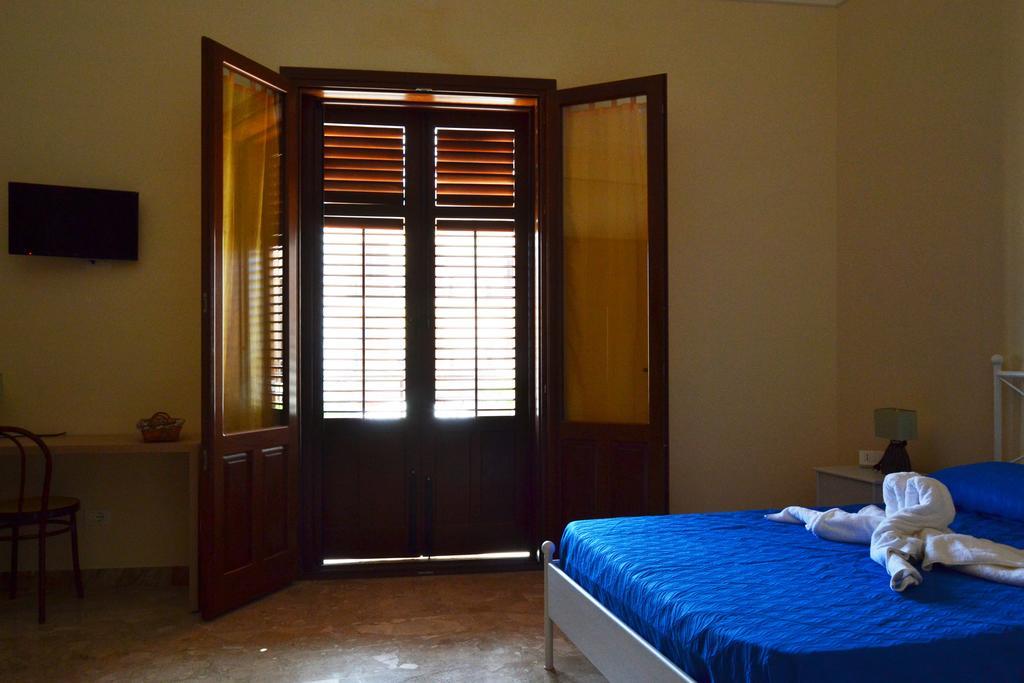 Palazzo Graziano Hotel Terrasini Luaran gambar